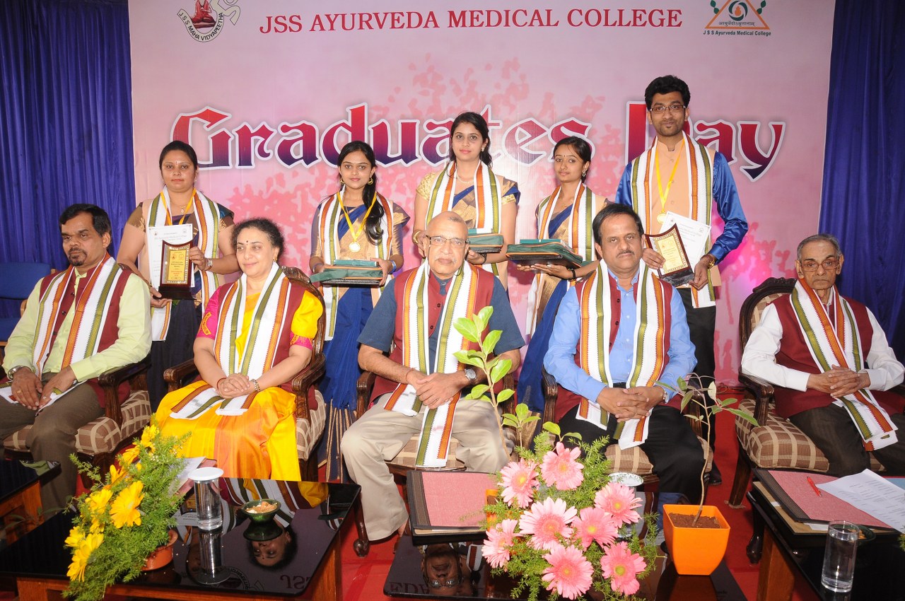 JSS_Ayurveda_College_Graduation_Day_2017_03